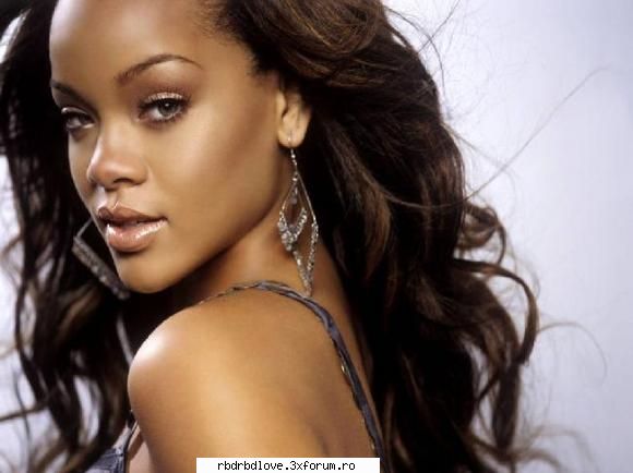 rihanna - anahi - Muzica