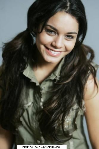 vanessa Anne Hudgens - diana_rbd_girl - Photo
